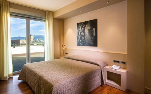 Hotel Europa Latina Esterno foto